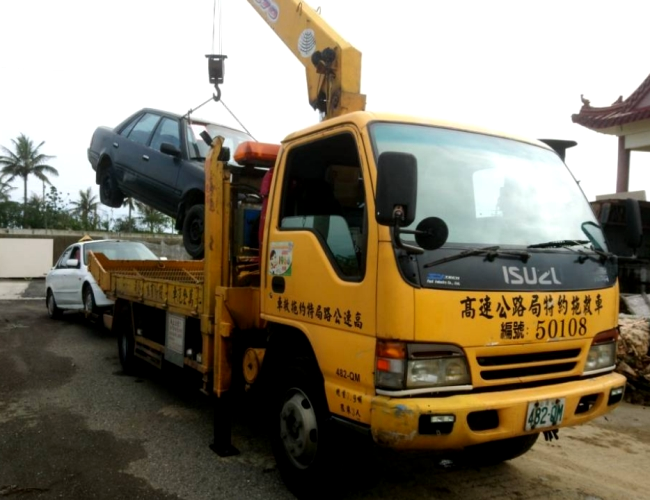 台南柳營報廢車中古車事故車回收